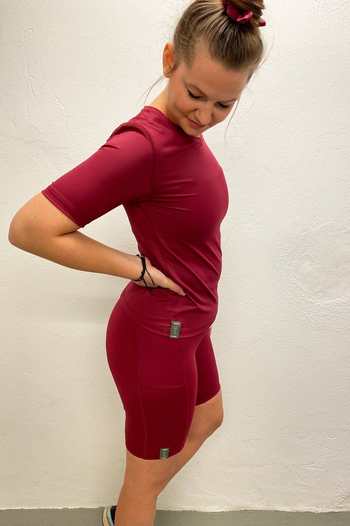 Windy Wednesday - T-shirt - Bordeaux - S